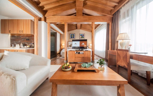 Lijiang Tianyu Boutique Hotel