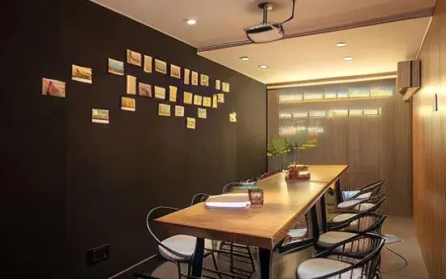 One Forest Youth Hostel (Shanghai Overseas)