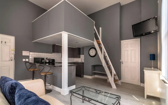 Platform City Studio Apartment