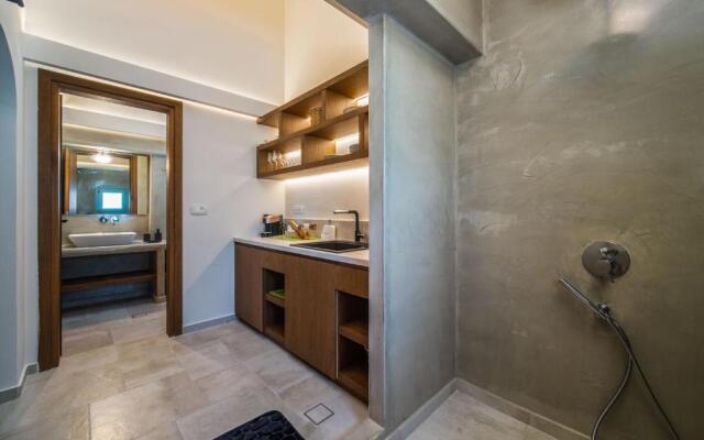 New Villa Katerina - 3 Villas & 3 Private Jacuzzi