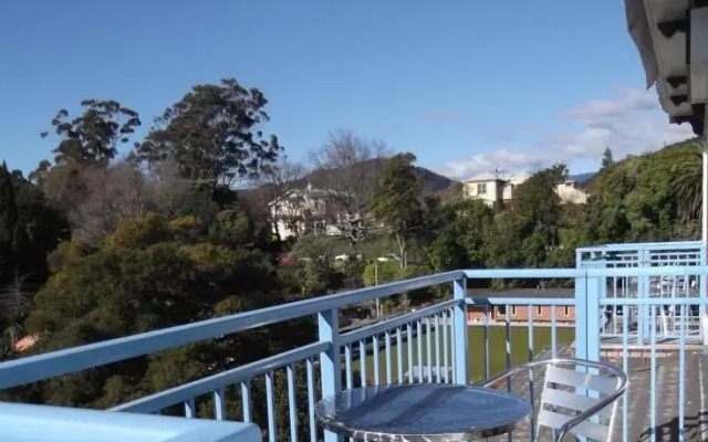 Lynton Lodge Motel