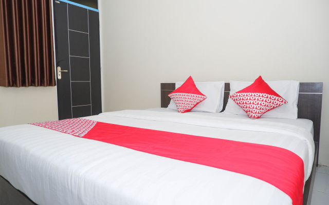 Hotel O Candi Residence