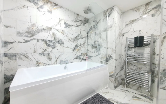 Dysa Banks Apartments