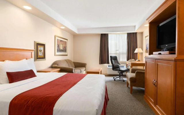 Travelodge by Wyndham Spruce Grove