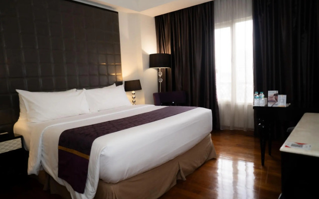 Diradja Hotel