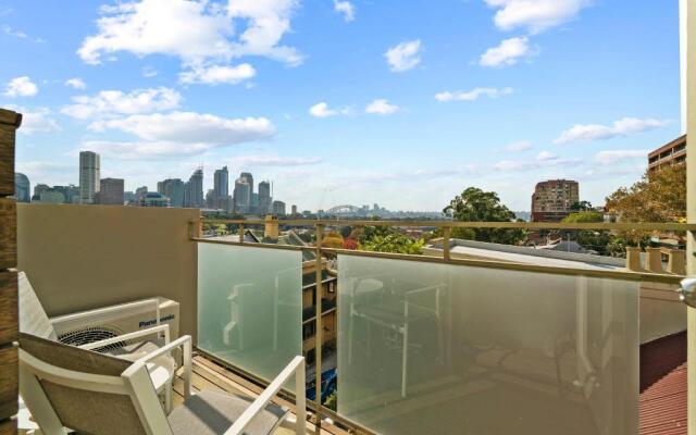 Modern Potts Point Studio