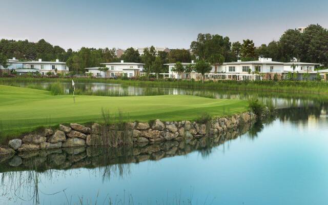 Azure Villas By Cornelia