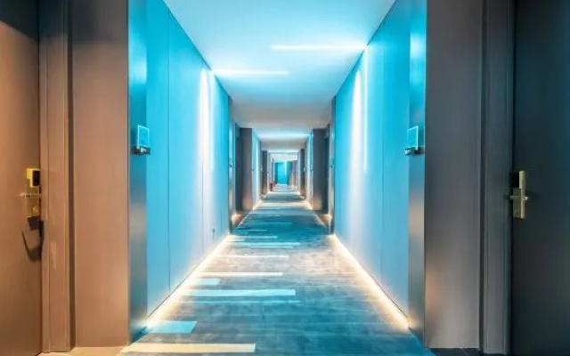 i Electronic Sports Hotel (Shanghai Wujiaochang University of Finance Subway Station) – Hotel Rooms – Shanghai