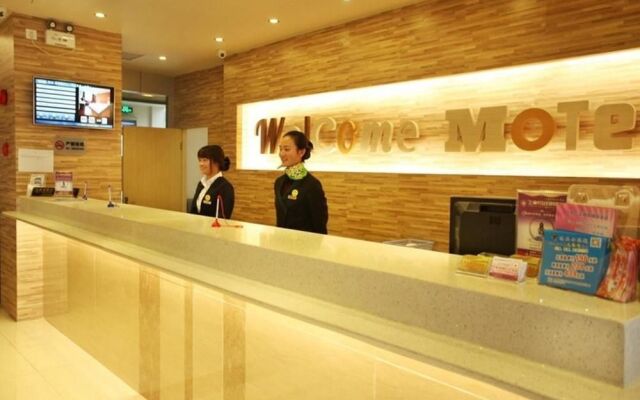 Motel 168 Shanghai Nanhui Huinan Subway Station