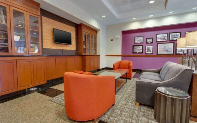 Drury Inn & Suites Baton Rouge