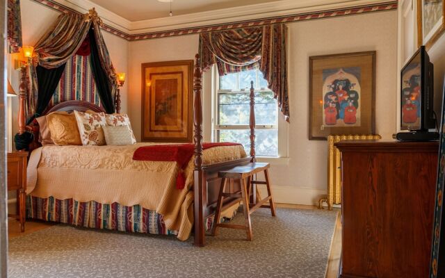 The Carolina Bed & Breakfast