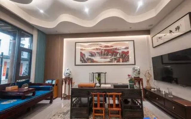 Qinghuan Courtyard Homestay