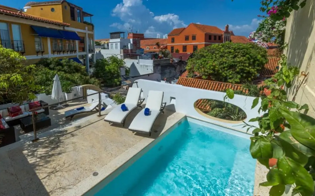 Pierre Casa Boutique