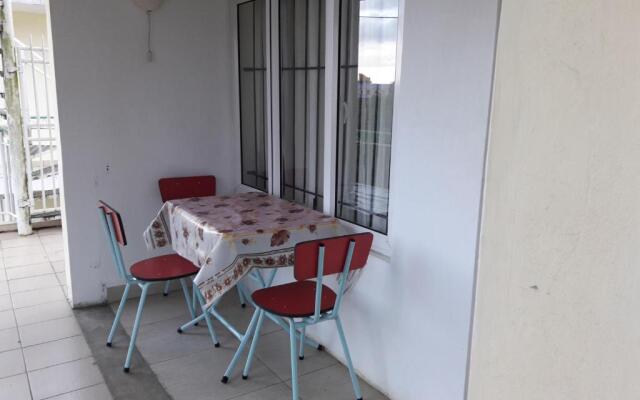 Bano Tourist Residence - 650 meters from Grand Bay Beach