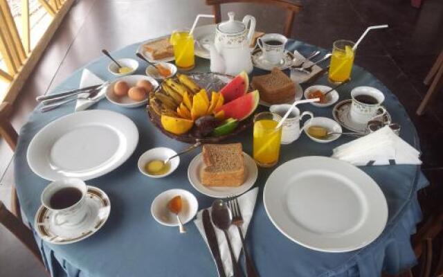 Trinco Hemach Beach Hotel