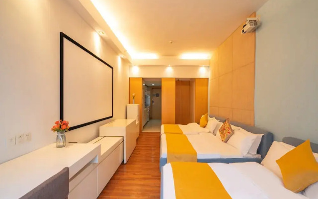 Private-Enjoyed Home Apartment Hotel of R&F Wales Apartment