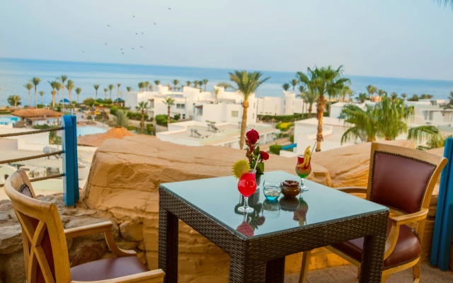 Renaissance Sharm El Sheikh Golden View Beach Resort