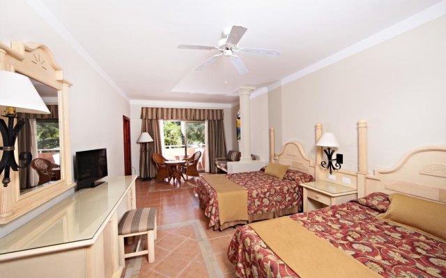 Bahia Principe Grand Turquesa - All Inclusive