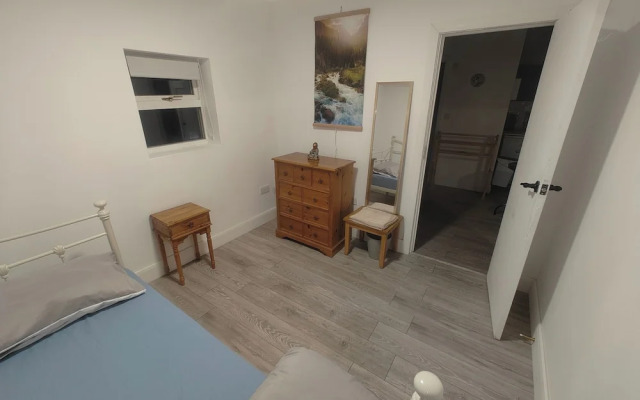 Serene City Escape in Southall