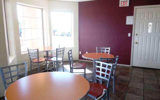 Baymont by Wyndham Kingman