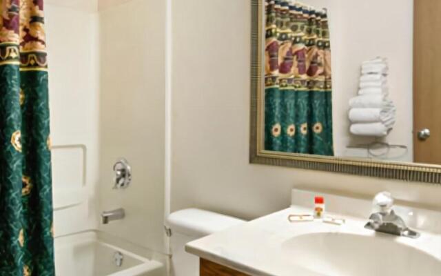 Super 8 Motel - Joppa