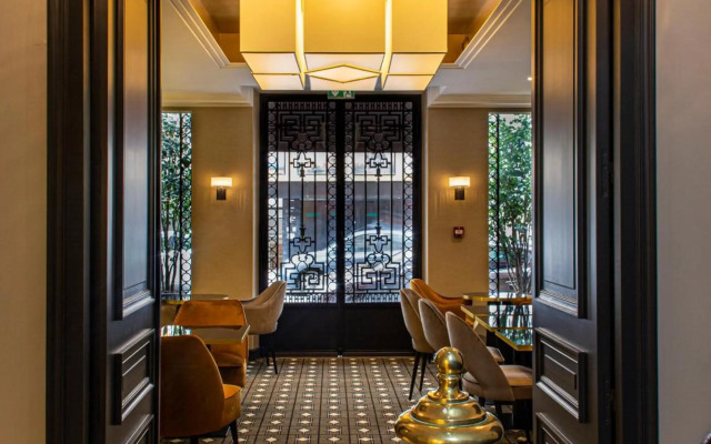 Lenox Montparnasse Hotel