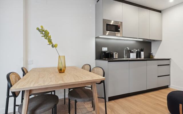 limehome Valencia Carrer del Pare Palau