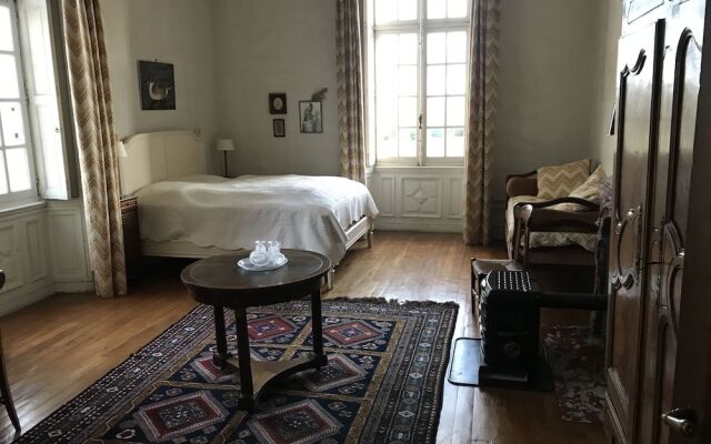 Château de Joyeux - Chambres D'hôtes