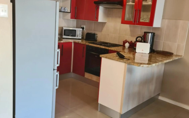 Modern Seaview Apartment