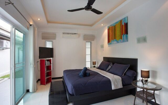 Modern Elegance 3BR Pool Villa Marine