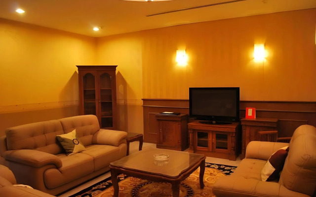 Mciti Suites