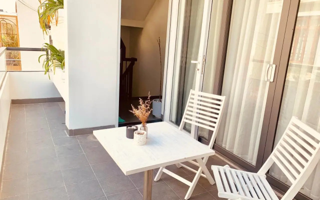 Moonlight House & Apartment Nha Trang