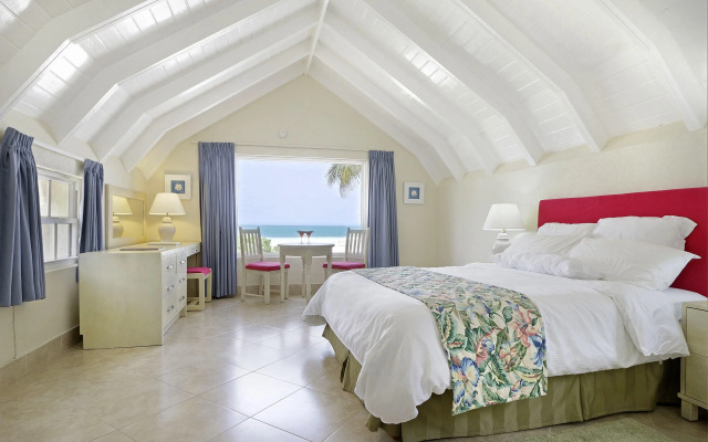 Southern Palms Beach Club