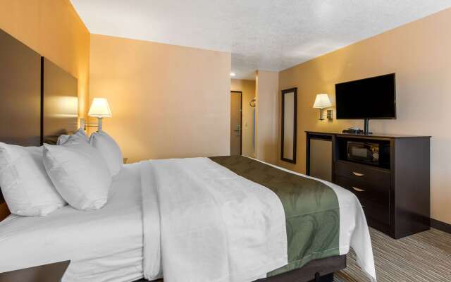 Quality Inn & Suites Albuquerque North near Balloon Fiesta Park