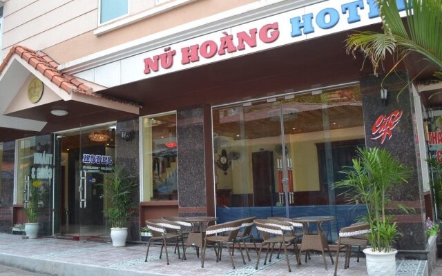 Queen Hotel Cat Ba