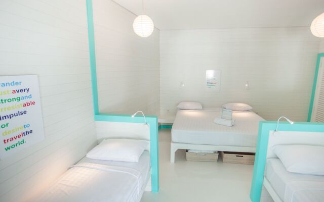 Le Pirate Hotel - Labuan Bajo