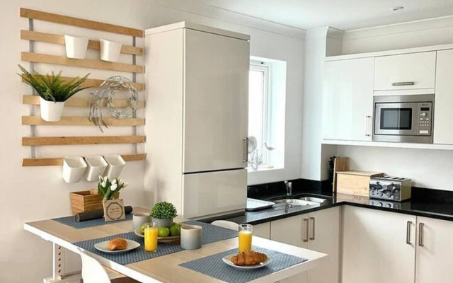 Luna Beach - Luxury Carbis Bay Apartment