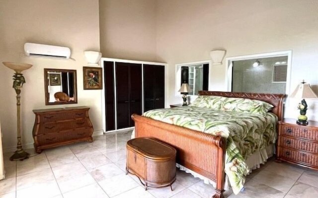 Beautiful 5-Bedroom Villa Ashiana in Marigot Bay 5 Villa by RedAwning