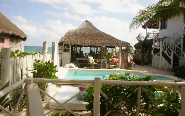 Punta Piedra Beach Posada
