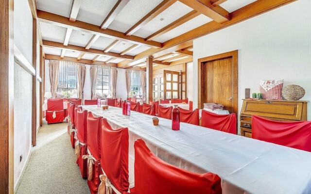 Burghof Hotel Garni
