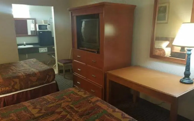 The Brooke Hotel