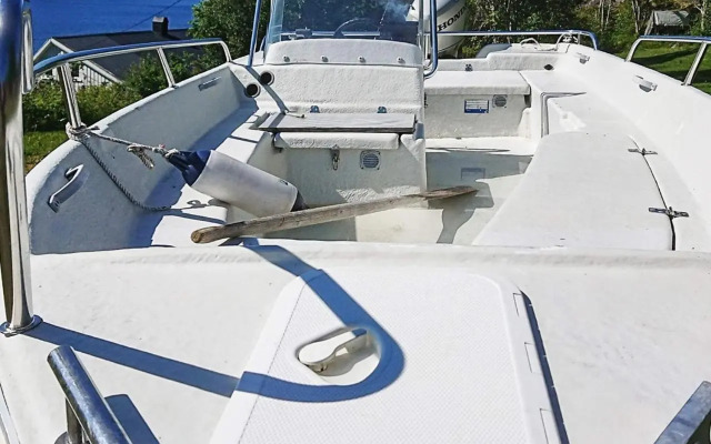 8 Person Holiday Home in Revsnes