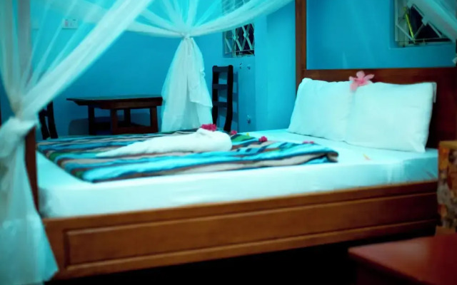 Royal Wonders Hotel