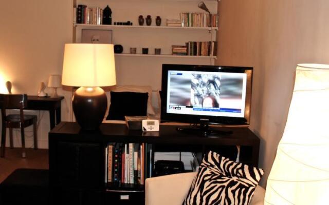 Studio Eiffel Champs De Mars