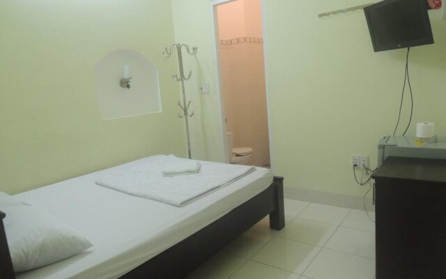 Duc Trong Hotel