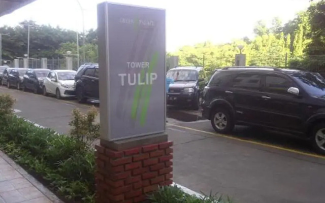 Kalibata City by Kamara Rooms