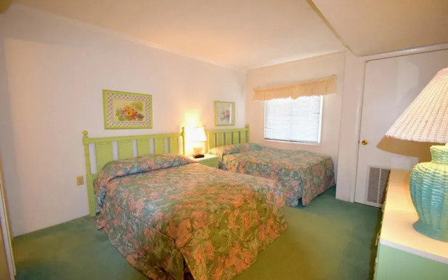 Marigot Beach 407 1 Bedroom Condo by RedAwning