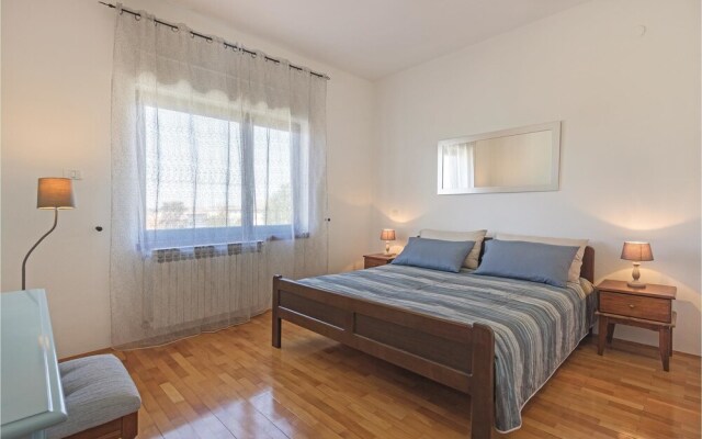 Stunning Apartment in Medulin With 4 Bedrooms and Wifi