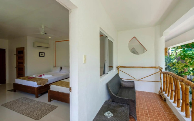 Evolution Dive and Beach Resort