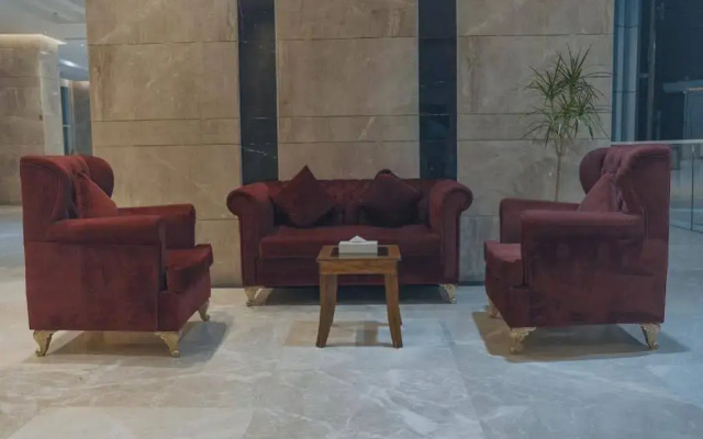 Taj Park Hotel